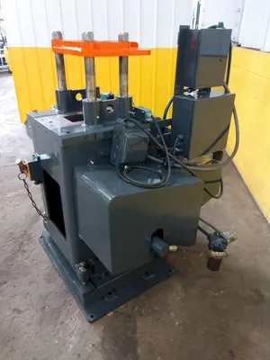 USED DAHLSTROM 2D