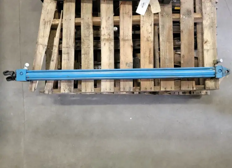 Used PARKER 02.00BBHLT14AC46.00 Parts (Hydraulics and Pneumatics) British Columbia CA | Lenmark #264914
