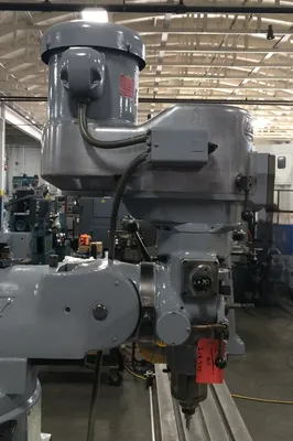 BRIDGEPORT Series 1 2 HP Mills, Vertical | Machinery Central (8)