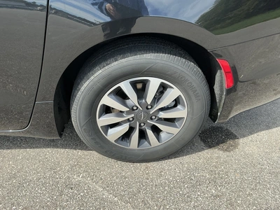 Used 2024 CHRYSLER PACIFICA HYBRID Vans Michigan US | Miedema Asset Management Group #1461350