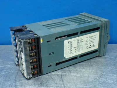 Used EUROTHERM 2216E/AL/VH/R1/R1/RF/2YM/ENG/XXXXX/EU0523 Temperature Controls Ohio US | HGR 24 #802922