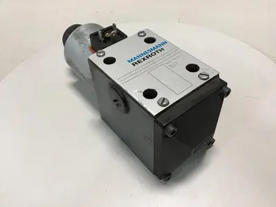 USED REXROTH 3WE10A31/CG24N9Z4