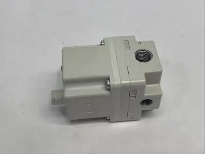 Used SMC Electro-Pneumatic Regulator, 1/4" NPT Ports Air Pressure Regulators Michigan US | Maverick Industrial Sales #1407073