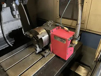 USED HYUNDAI SPT-V30T X: 500 - Y: 300 - Z: 300 MM CNC