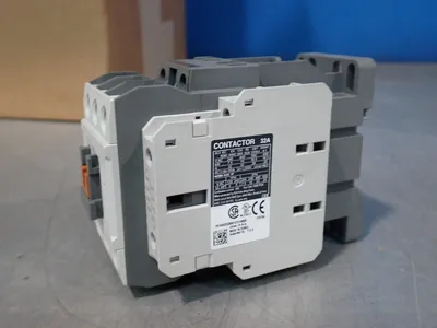 New | in-Stock CARLO GAVAZZI CC32S PLC Contactors Ohio US | HGR 24 #1187212