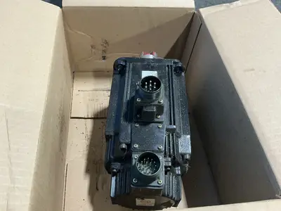 Used 2004 YASKAWA / MOTOMAN SGMG13A2ABC Servo Motors Ohio US | HGR 24 #1358840