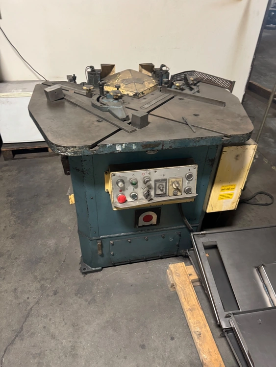 Used AMADA CS-220 Notching Machines California US | Wheeler Machinery Sales #717188
