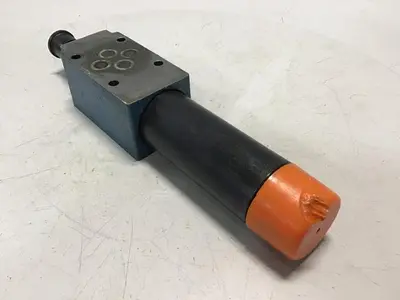 USED REXROTH ZDR6DP243150YM12
