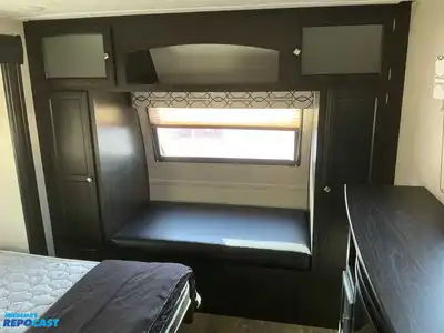 USED 2019 VENTURE SPORTTREK TOURING 336 VRK