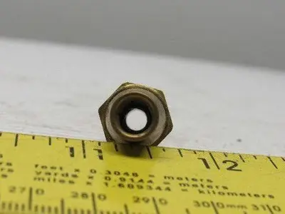Imperial Eastman Brass Air fitting Connector 1/4" Tube to 1/4" NPT Lot of 10