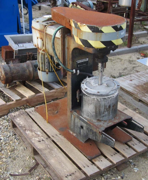 Used SZEGVARI 2362 Mills / Grinders New Jersey US | Perry Equipment #117861