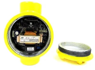USED FLUID COMPONENTS FR70-4/.75"/2.5"/S/L/H SWITCH FR7047525SLH 5181-W/RL10'TF