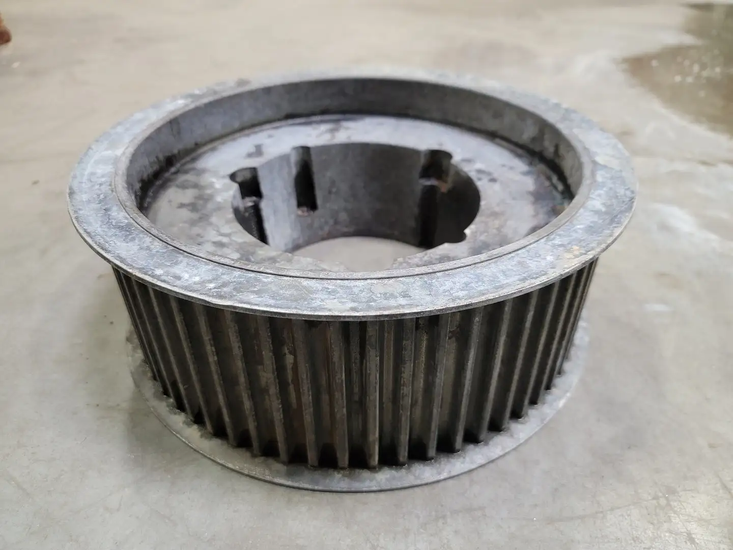14 mm Pitch, 90 mm Belt Width, Belt Sprocket 4030