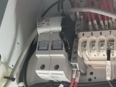USED SQUARE D MODEL 6