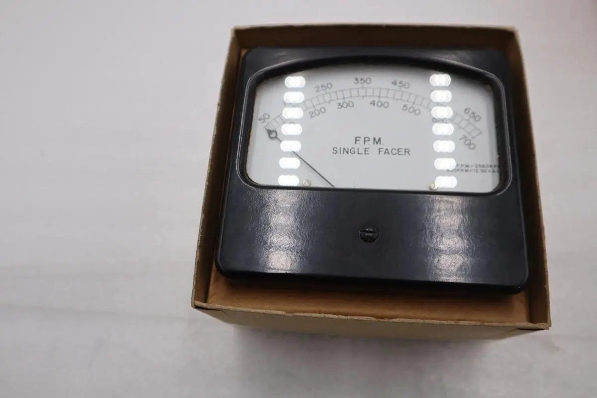 NEW OPEN BOX TRIPLETT MODEL 420,  0-750 D.C. AMPERES STOCK 5875
