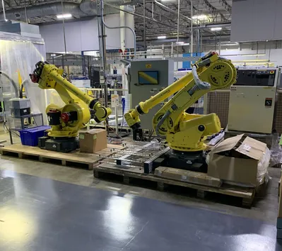 2004 FANUC R-2000iA/125L ROBOT | Machinery Resources International (3)