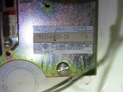 Allen Bradley 512-AACD-24 Combination Starter NEMA Size 0 Fusible 5HP 600V 3ph