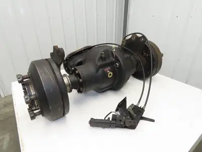 Toyota 5FBCU20 Electric Forklift Differential Drive Axle Six Lug W/E Brake