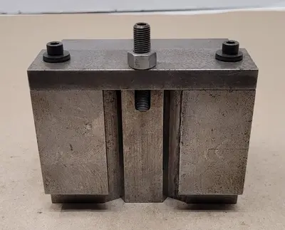 QUICK CHANGE BORING BAR TOOL POST HOLDER, LATHE TOOLING, 2.25IN BORE, 2-1/4IN WEDGE, L4IN, W5IN