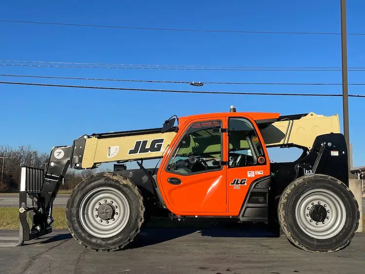 New | in-Stock 2023 JLG 742 Telehandlers New York US | United Lift #1446462