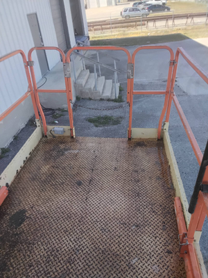 USED 2017 JLG 4069LE