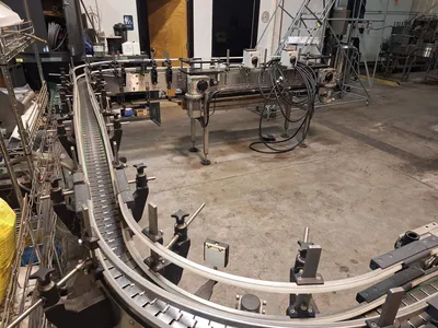 USED KOSME Glass Carbonated Bottling Line