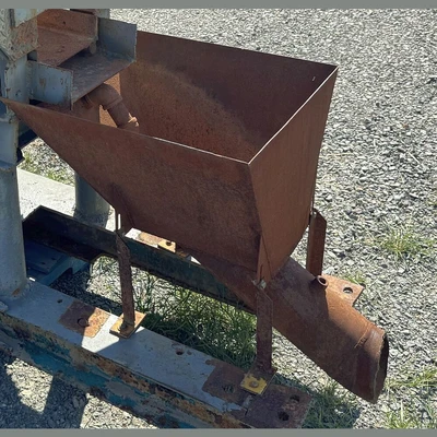 Shuffle Plate Hopper Feeder