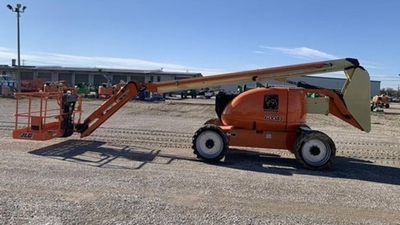 USED 2023 JLG 600 AJ