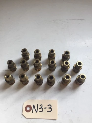 *New* 1/4" X 3/8" Compression Align Male Connector  (Lot Of 16) *Warranty*