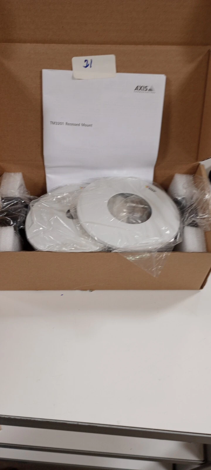 NEW Axis TM3201
