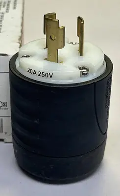 Used PASS & SEYMOUR L620-P Miscellaneous Equipment (Electrical & Power) Ohio US | Surplus Asset Holdings #1245339