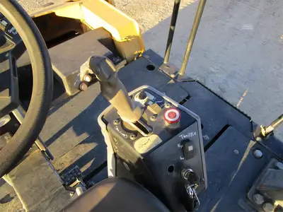 Used 2005 CATERPILLAR CB-534D Tandem Rollers New York US | Abele Tractor #1343030
