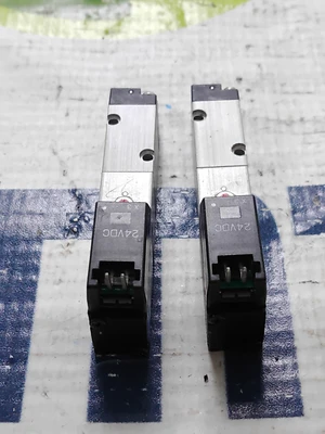 USED KOGANEI A040-4E1-50W