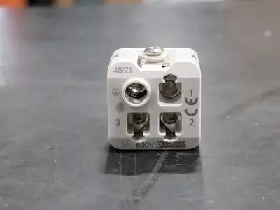 NEW PHOENIX CONTACT HC-A03-I-UT-F