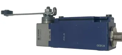NEW TELEMECANIQUE XCKJ LIMIT SWITCH 240V 3A