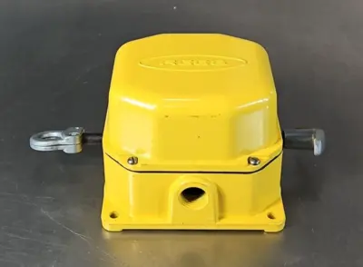 Rees 04944-040 EN 60947-5-1 Cable Operated Switch (BIN434)