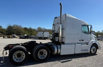Used 2014 VOLVO VNL Tractors & Trailers Kentucky US | Proxy Equipment #1663483
