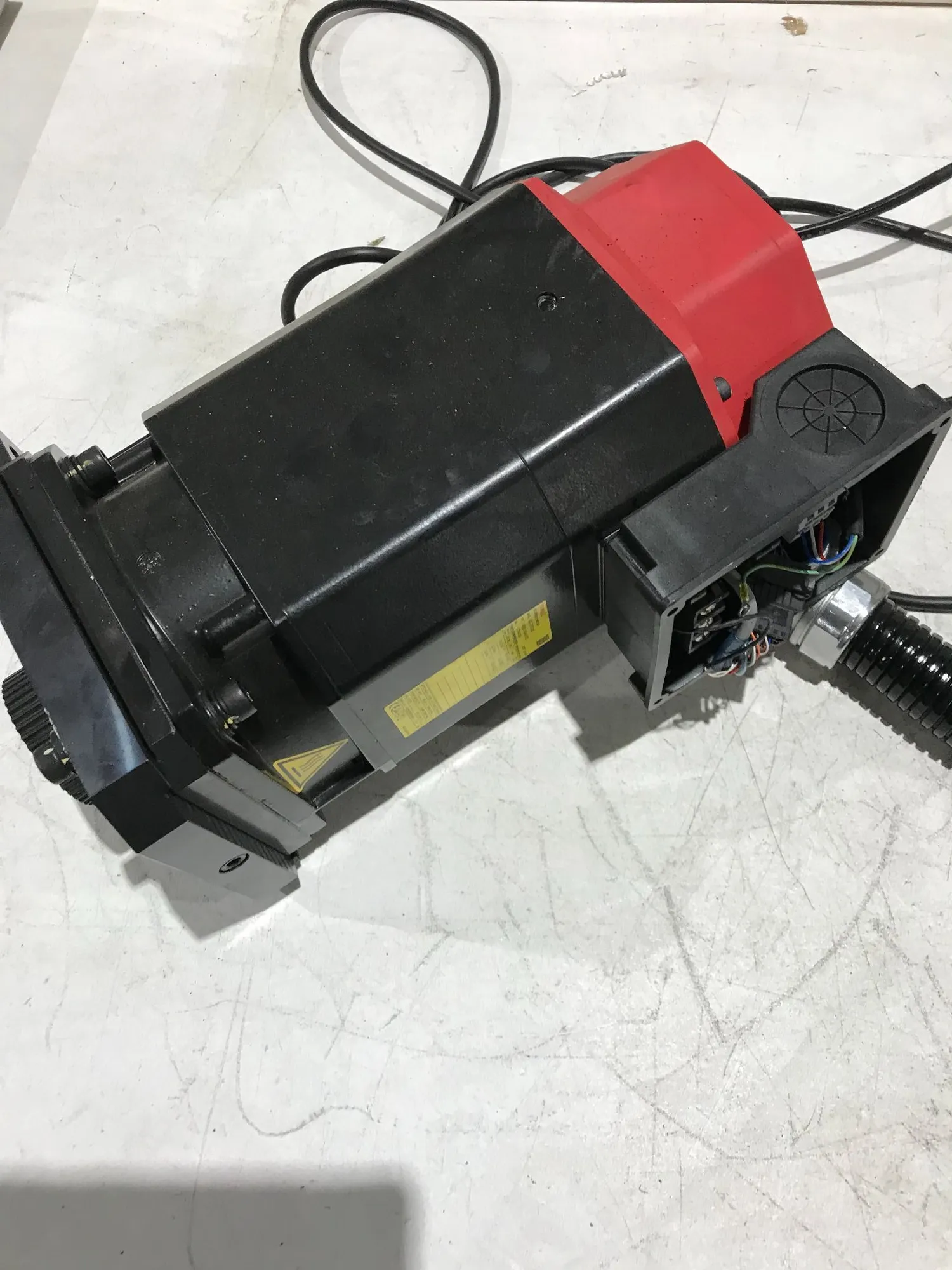 USED 2004 FANUC A06B-1404-B103