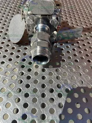 USED PBM SIC-D6F-G-CG166L STAINLESS STEEL BALL VALVE W/ 1" SANITARY TO STRAIGHT TUBE