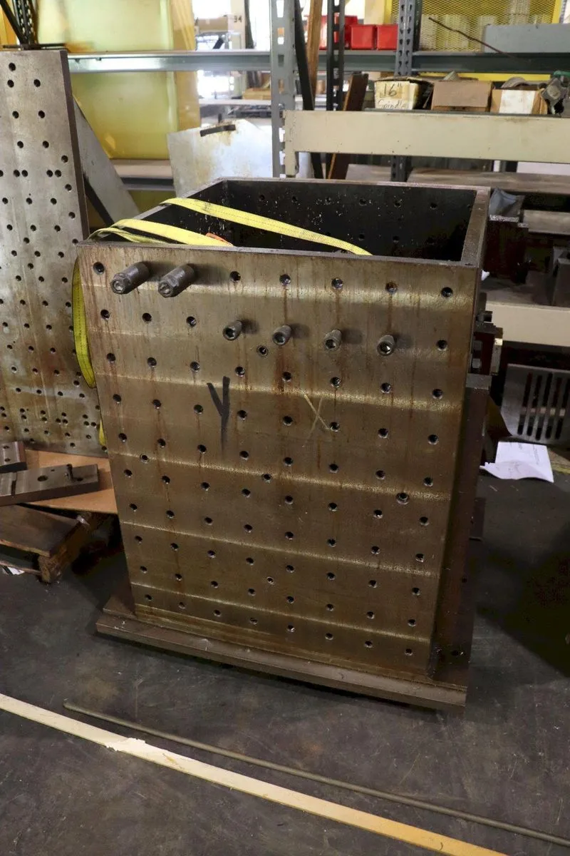 Used NOT SPECIFIED _UNKNOWN_ Tombstones Ohio US | Yoder Brothers machinery #1413030