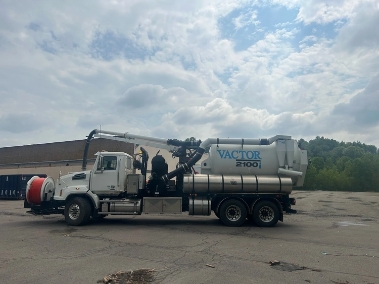 2022 VACTOR 2100I Combination Sewer Cleaner | VacSource