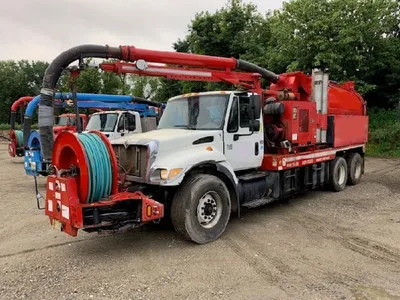 2007 Vac-Con Excavator Combination Sewer Cleaner | American Contractors Equipment Supply (2)