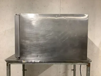 152-0660 Silver King SKSR/C10 Self Contained Undercounter Cooler