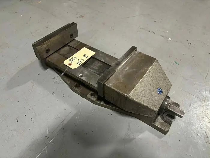 MACHINING CENTER VISE