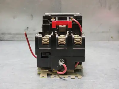 USED SQUARE D 8536SCO3V02S