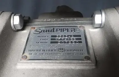 USED SANDPIPER AIR-POWERED DOUBLE DIAPHRAGM PUMP, MODEL SSA2-A
