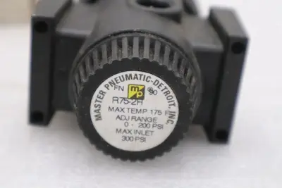 MASTER PNEUMATIC-DETROIT R75-2H 0-200PSI - STOCK GF127A