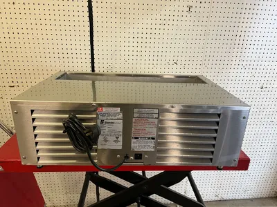 Used APW Wyott Used 27" APW Wyott RTR-8 Countertop Refrigerated Prep Rail 8 Pan Capacity 120V Food Prep Tables Illinois US | Falcon Restaurant Supply #1375605