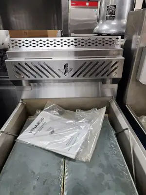 New | in-Stock Venancio New Venancio RFB40G-CB - Prime Restaurant Series Floor Fryer 40lb - Natural Gas/LP on Legs Cookers / Coolers / Fryers Illinois US | Falcon Restaurant Supply #1376698