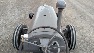 USED FORD 9N